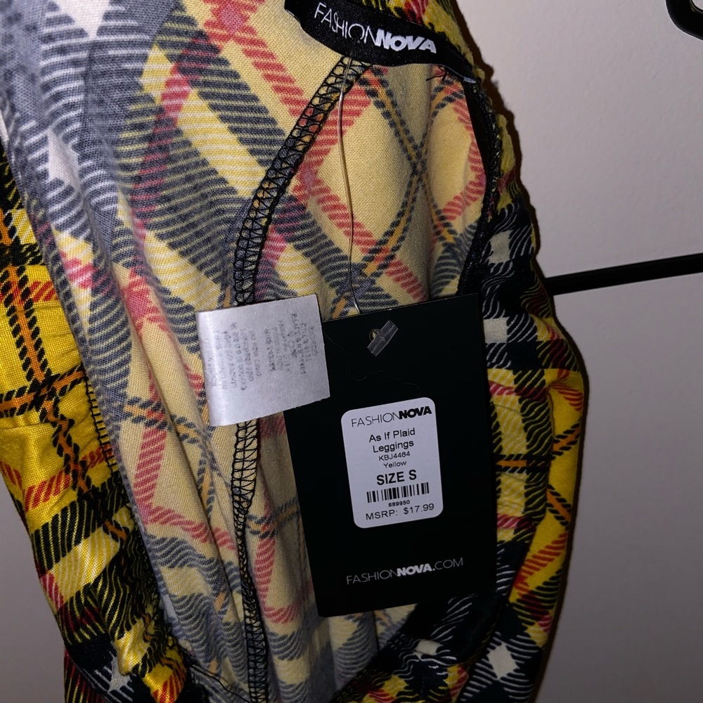 Plaid Leggings (yellow & pink) - Picture 3 of 5